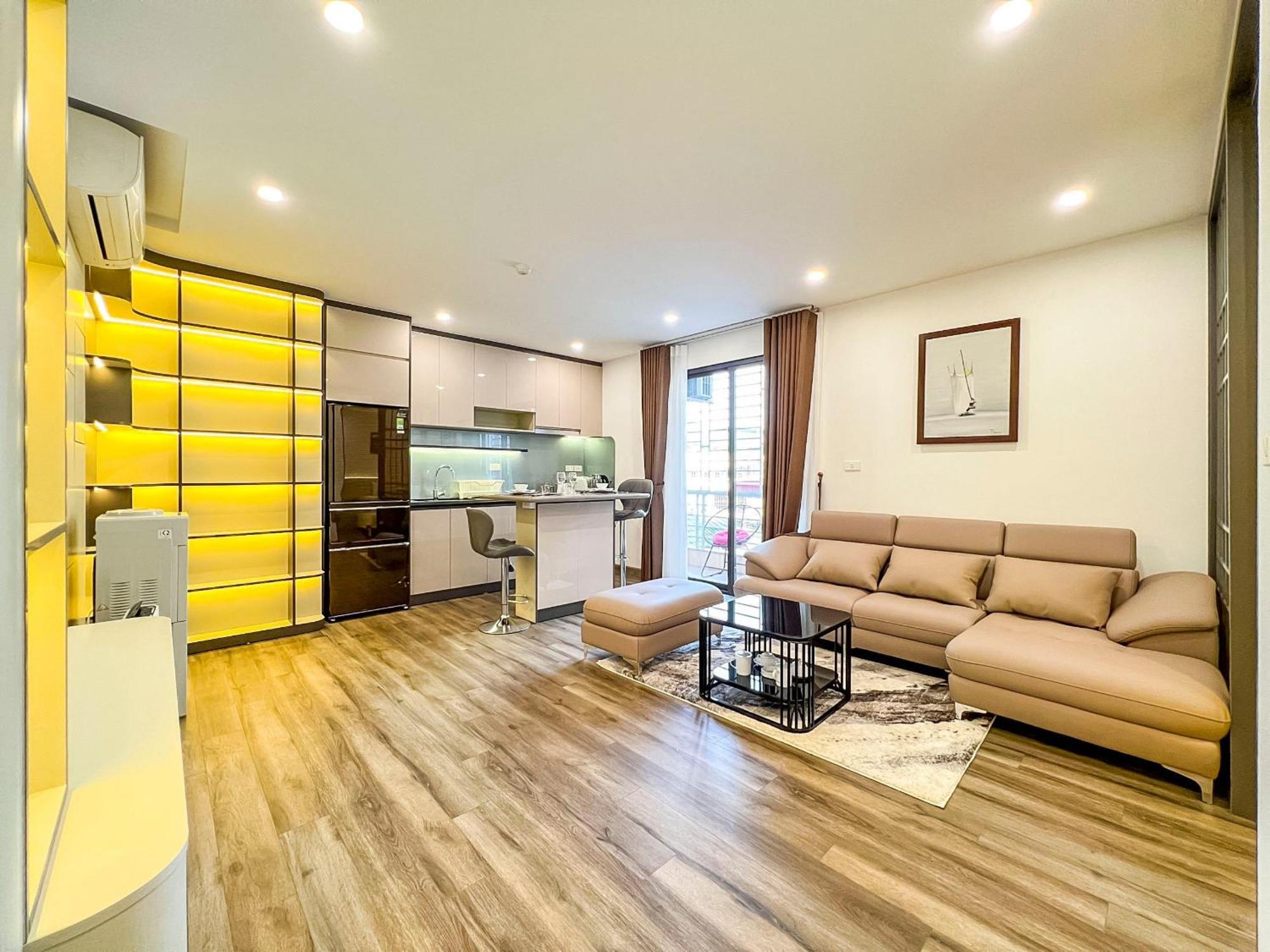 Linh Lang - Ho Hien Dai Apartment *